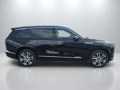 New 2027 Cadillac Vistiq Luxury AWD/4WD image 4