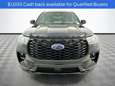 New 2026 Ford Explorer ST-Line AWD/4WD image 2