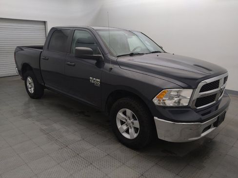 Used 2021 RAM 1500 Classic SLT AWD/4WD image 11