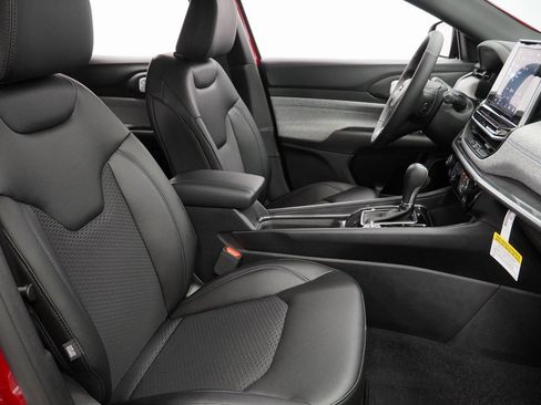 Certified 2025 Jeep Compass Latitude w/ Convenience Group image 45