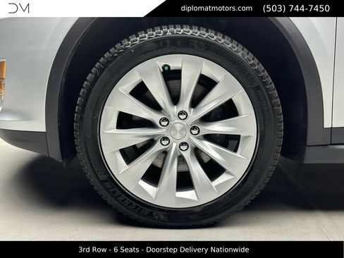 Used 2017 Tesla Model X 100D image 41