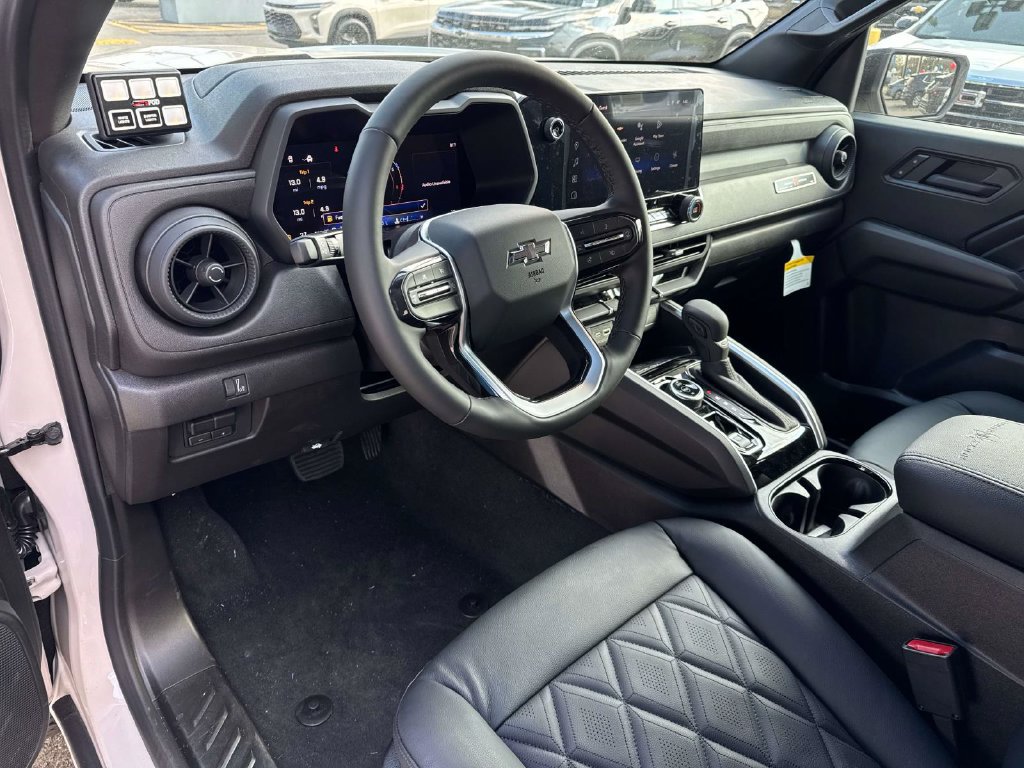 New 2026 Chevrolet Colorado Trail Boss AWD/4WD image 12