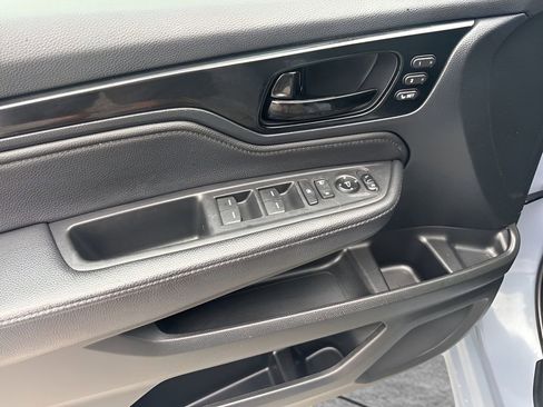 Used 2023 Honda Odyssey Touring image 27