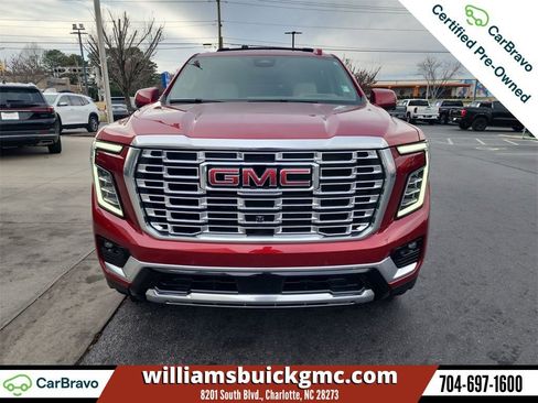 Used 2025 GMC Yukon XL Denali w/ Denali Reserve Package image 3