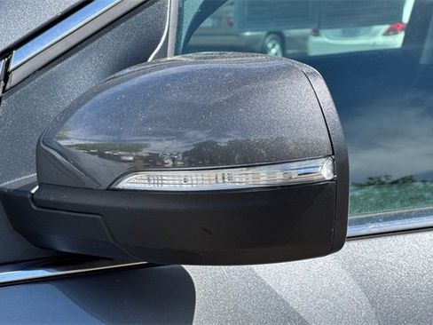 Used 2024 Ford Edge Titanium image 53