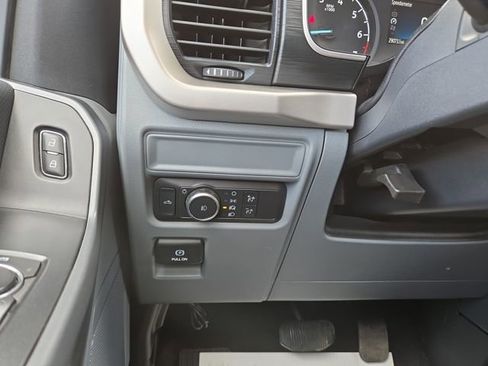 Used 2021 Ford F150 XLT AWD/4WD image 21