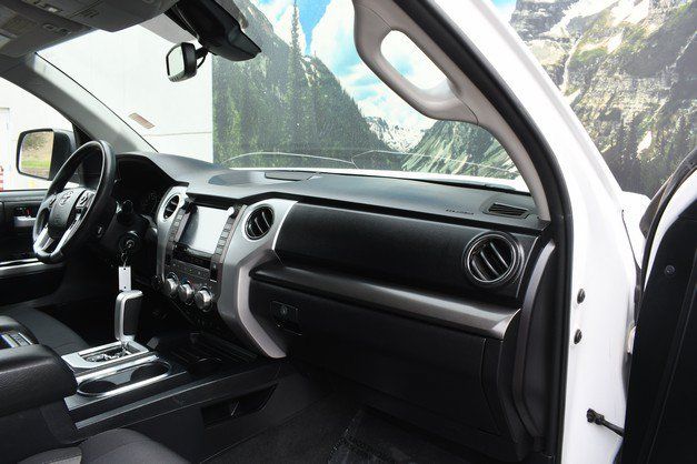 Used 2021 Toyota Tundra SR5 AWD/4WD image 24