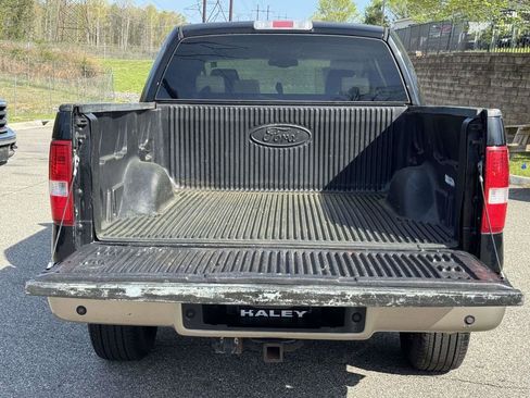 Used 2004 Ford F150 Lariat image 16