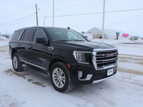 Used 2021 GMC Yukon SLT w/ SLT Luxury Plus Package image 1