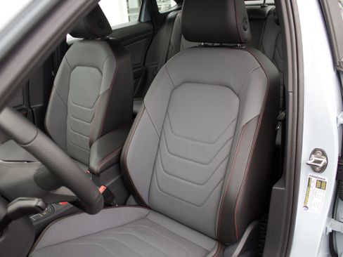 New 2026 Volkswagen Jetta GLI Autobahn image 12