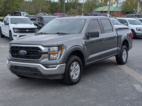Used 2023 Ford F150 XLT w/ Trailer Tow Package AWD/4WD image 2