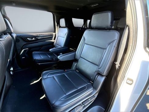Used 2021 GMC Yukon XL Denali image 22
