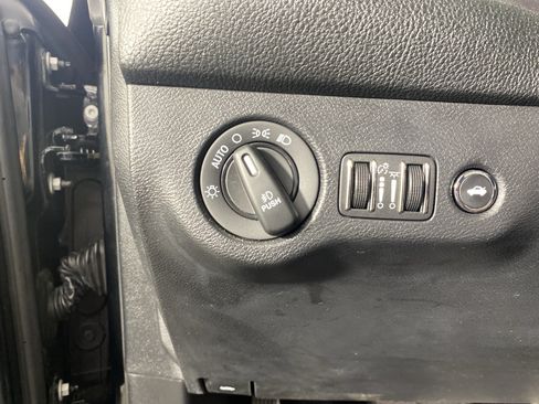 Used 2019 Dodge Challenger GT w/ Plus Package AWD/4WD image 33