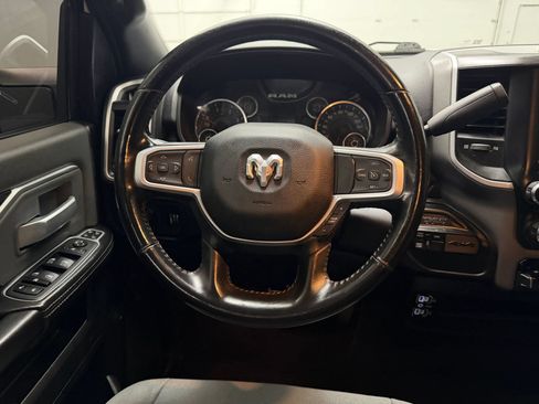 Used 2023 RAM 3500 Big Horn w/ Level 1 Equipment Group AWD/4WD image 10