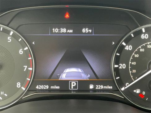 Used 2023 INFINITI QX80 Luxe w/ Cargo Package image 27