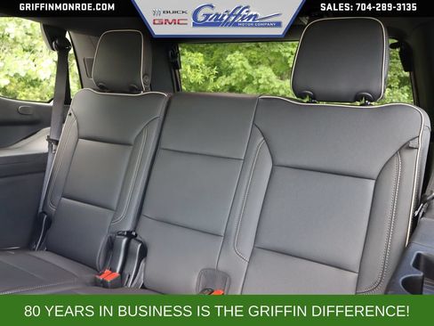 New 2026 GMC Yukon Elevation w/ Elevation Premium Package AWD/4WD image 32