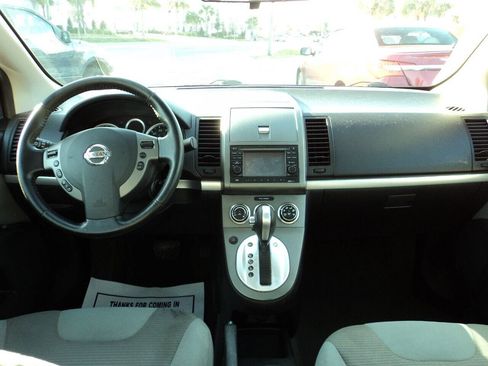 Used 2011 Nissan Sentra 2.0 SR w/ Special Edition Pkg image 15