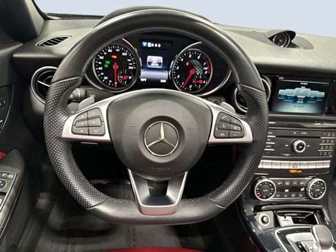 Certified 2020 Mercedes-Benz SLC 300 image 19