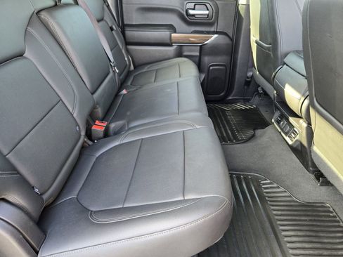 Used 2019 Chevrolet Silverado 1500 LT w/ Texas Edition image 28