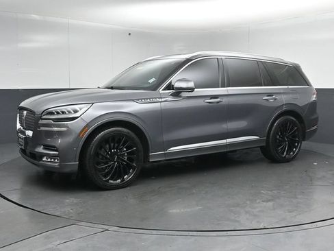 Used 2021 Lincoln Aviator Reserve w/ Equipment Group 208A AWD/4WD image 4
