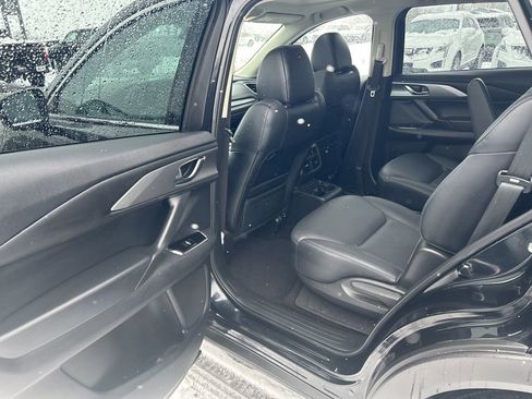 Used 2023 MAZDA CX-9 Touring image 25