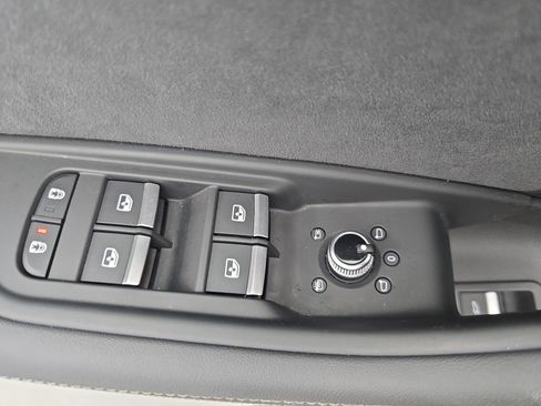 Used 2025 Audi S5 Premium Plus image 28