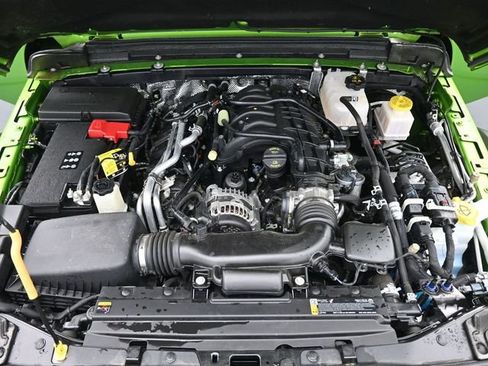 Used 2025 Jeep Gladiator Mojave w/ Safety Group image 22