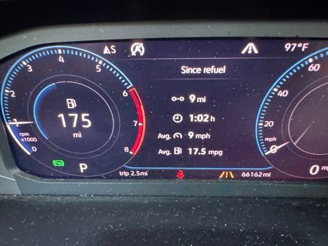 Used 2019 Volkswagen Jetta SEL FWD image 6