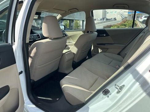 Used 2016 Honda Accord LX image 10