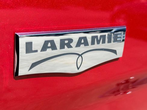 Used 2014 RAM 1500 Laramie w/ Convenience Group RWD image 12