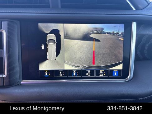 Used 2022 GMC Yukon XL Denali image 20