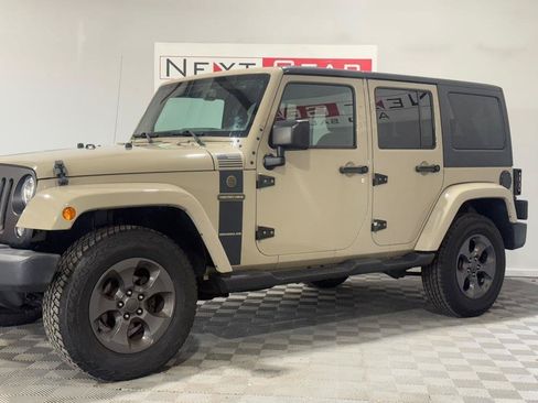Used 2017 Jeep Wrangler Unlimited Sport AWD/4WD image 5