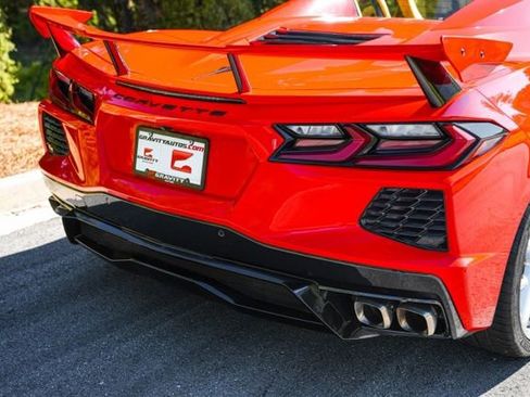 Used 2024 Chevrolet Corvette Stingray Premium Conv w/ Z51 Performance Package RWD image 18