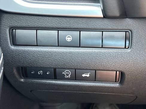 Certified 2026 Nissan Rogue Dark Armor FWD image 32