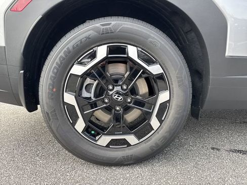 New 2026 Hyundai Santa Fe SE FWD image 17