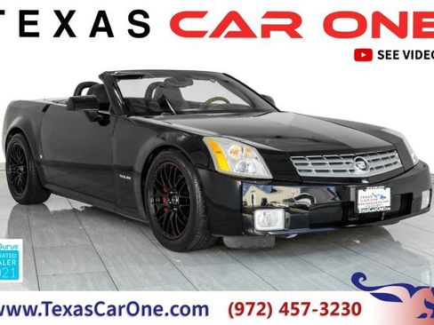 Used 2006 Cadillac XLR RWD image 1