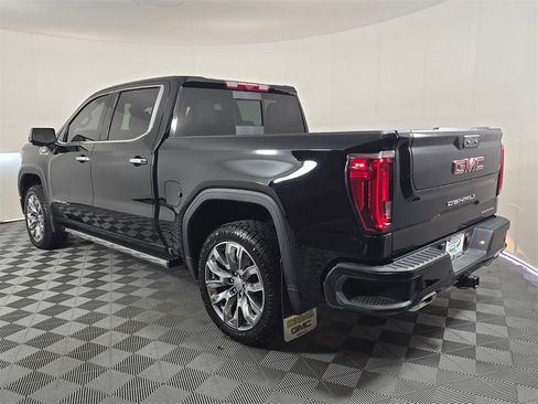 Used 2025 GMC Sierra 1500 Denali w/ Denali Reserve Package image 5