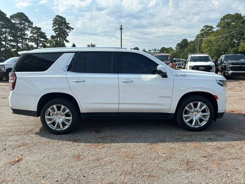 Used 2022 Chevrolet Tahoe High Country AWD/4WD image 6