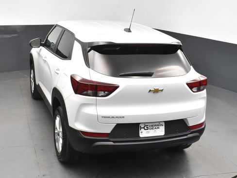New 2025 Chevrolet TrailBlazer LS w/ LS Convenience Package image 32
