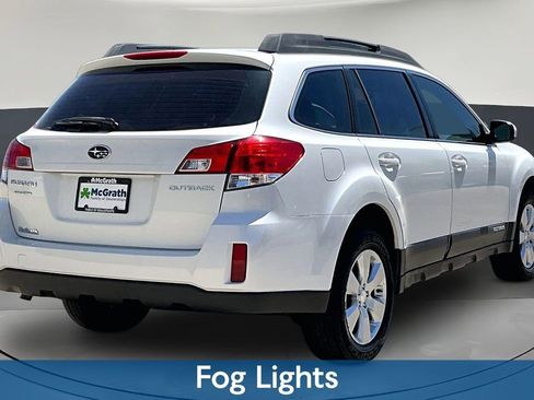 Used 2012 Subaru Outback 2.5i w/ Alloy Wheel Pkg AWD/4WD image 7