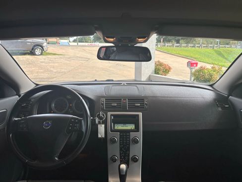 Used 2013 Volvo C70 T5 image 9