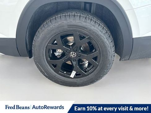 New 2026 Volkswagen Atlas Peak Edition image 19