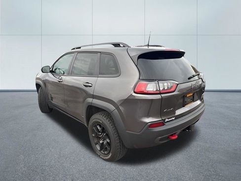 Used 2022 Jeep Cherokee Trailhawk w/ Trailer Tow Group AWD/4WD image 2