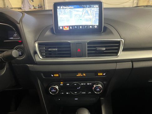 Used 2015 MAZDA MAZDA3 s Grand Touring FWD image 17