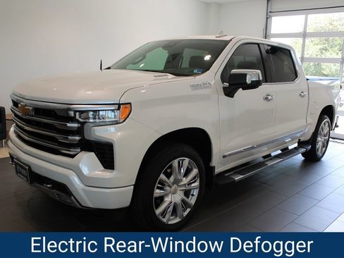 Certified 2024 Chevrolet Silverado 1500 High Country w/ High Country Premium Package AWD/4WD image 13