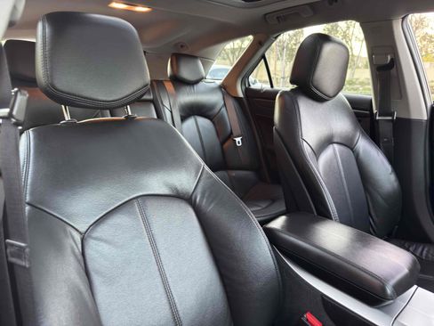Used 2011 Cadillac CTS AWD Wagon image 68