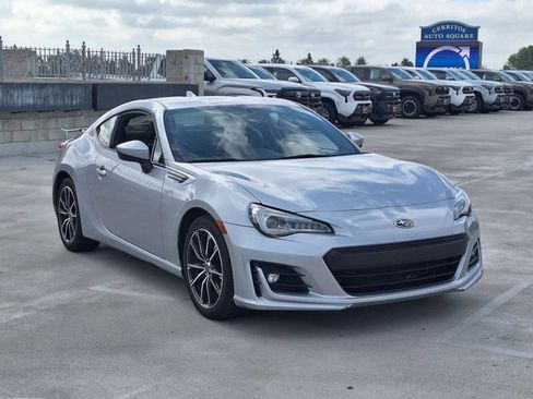 Used 2017 Subaru BRZ Limited w/ Popular Package #2 RWD image 3