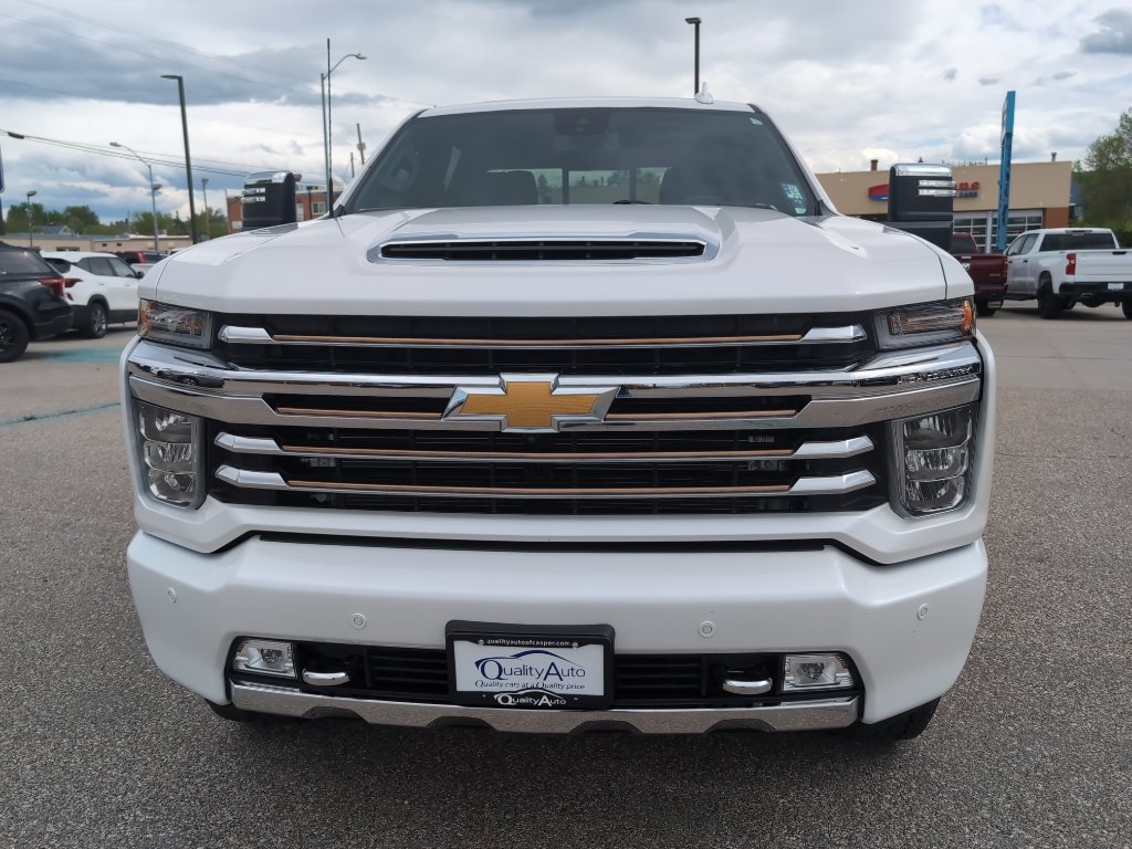 Used 2023 Chevrolet Silverado 3500 High Country w/ Safety Package II AWD/4WD image 3