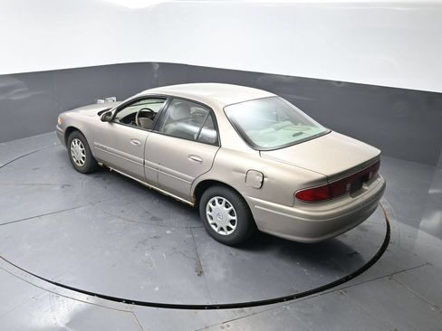 Used 2002 Buick Century Custom w/ Custom Premium Pkg FWD image 19