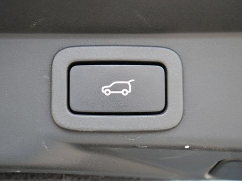 Used 2019 Land Rover Range Rover Sport Supercharged AWD/4WD image 56